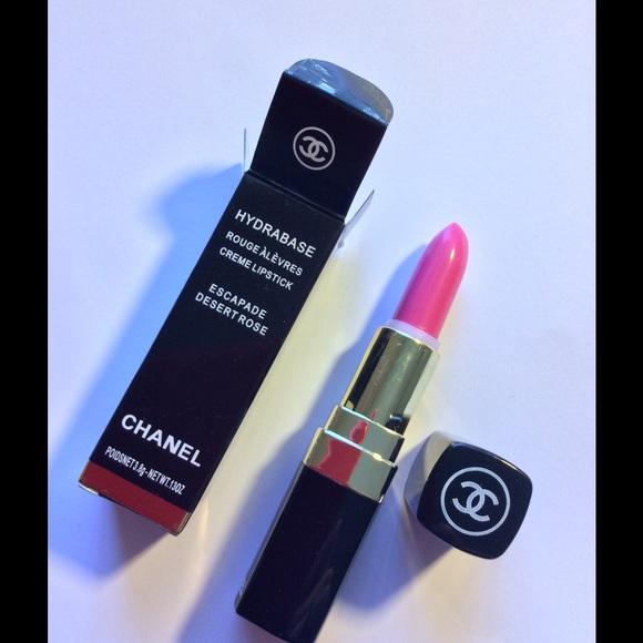Chanel eye shadow blush mascara compact NWT