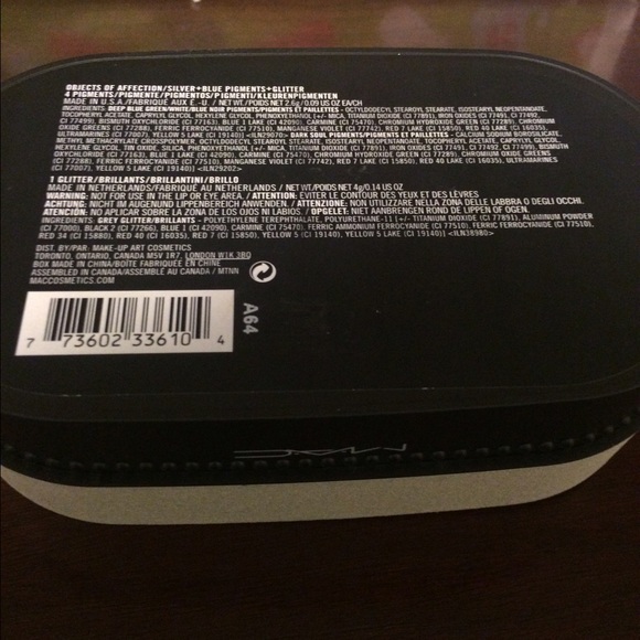 MAC Objects of Affection LE - Picture 2 of 3