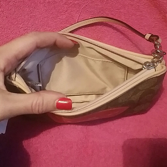 Coach wristlet - Picture 2 of 3