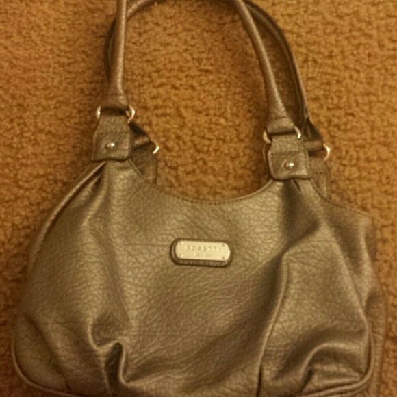 Purse.