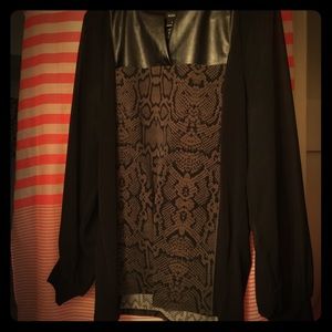 Ladies XL..Black Leopard top w/ Leather like Neck.