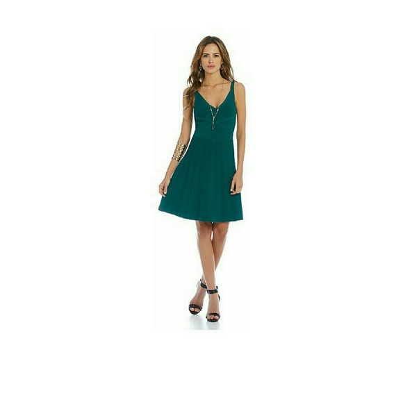 New Gianni Bini dress
