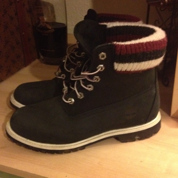 Size 9 Timberland boots by Urban outfitters