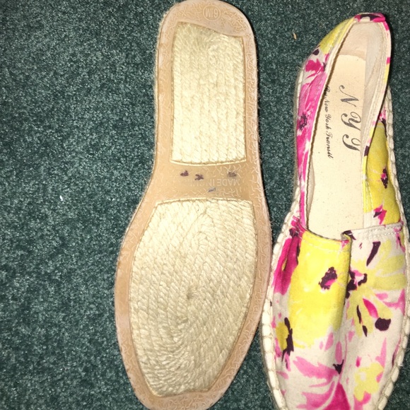 Pink and Yellow Floral Canvas Shoes - Picture 2 of 3