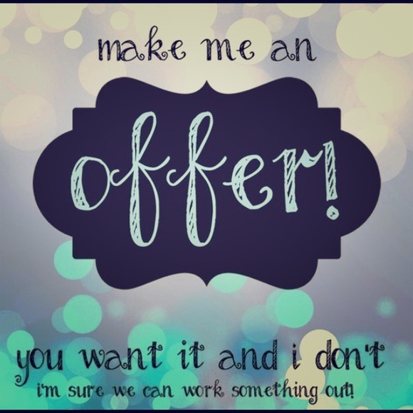 MAKE AN OFFER ⭐️