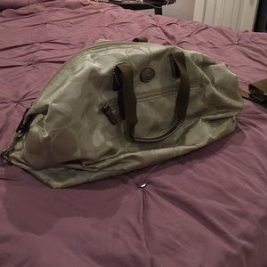 Coach Bags - Coach weekend duffle Coach Bags - Coach weekend duffle