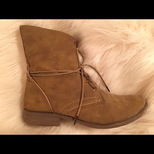 Women's Wanted Leroy Ankle Low Combat Boots