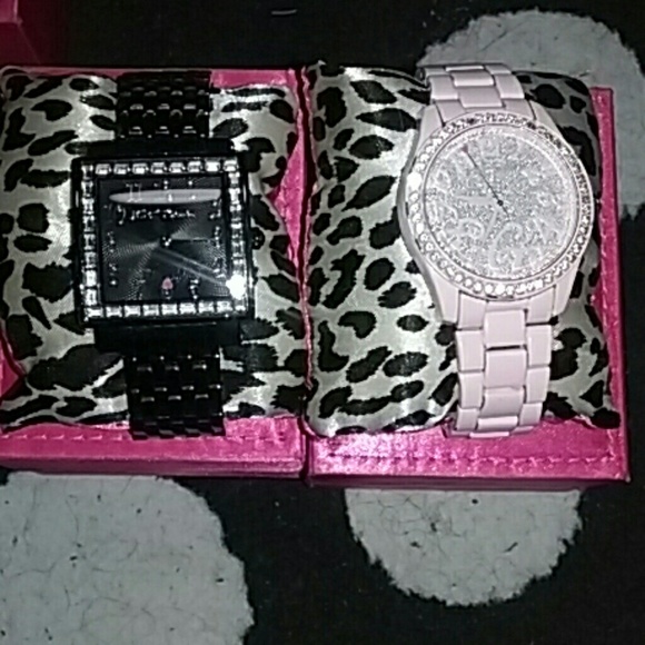 Betsey Johnson watches - Picture 3 of 4