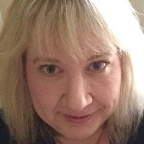 Meet your Posher, Kimberly - Picture 1 of 1