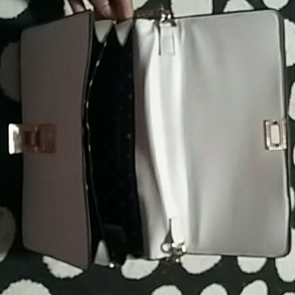 Handbag - Picture 2 of 4