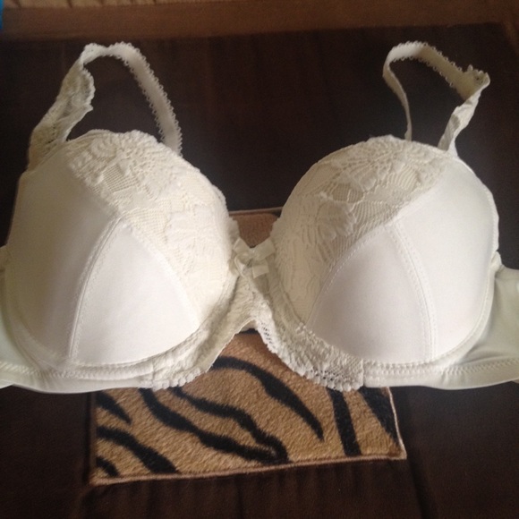 Bra
