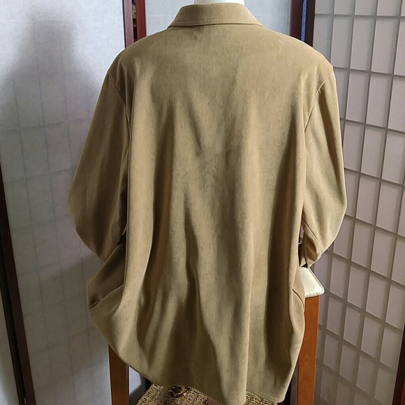 Jacket - Picture 3 of 4