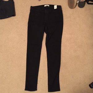 black skinny jeans