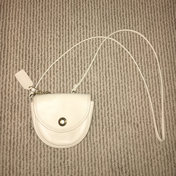 Small Coach cross body bag