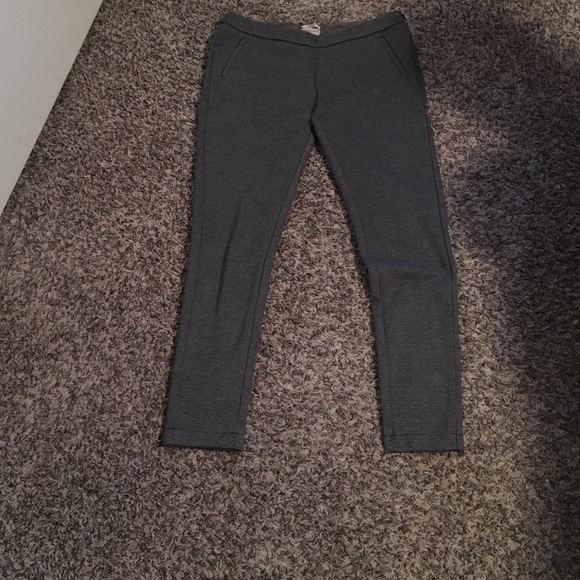 Stretchy leggings