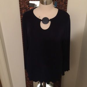 Final Price Dark blue knit tunic shirt