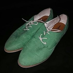 mossimo oxford shoes mossimo supply co oxfords on poshmark mossimo oxford shoes mossimo supply co oxfords on poshmark