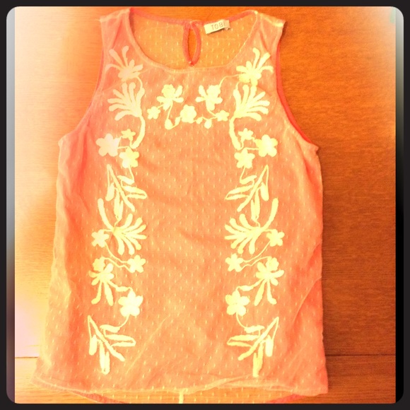 Tobi lace back tank
