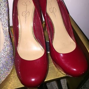 Jessica Simpson red pumps