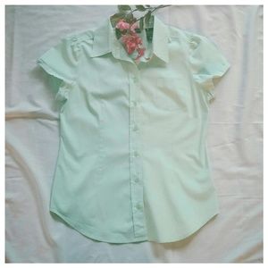 New York & Company Short Sleeved Shirt
