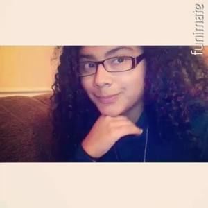 Meet your Posher, Mandy