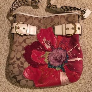 Vintage Coach Poppy