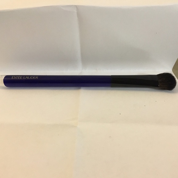 Shadow brush