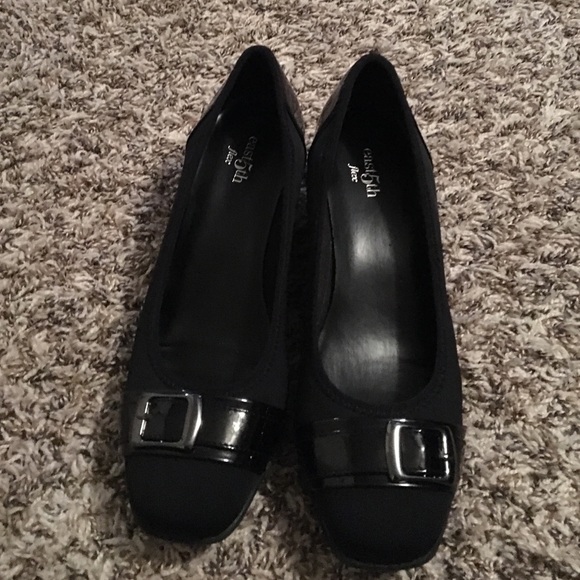 Comfortable wedge shoe