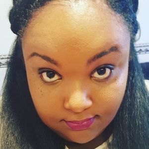 Meet your Posher, Crystal