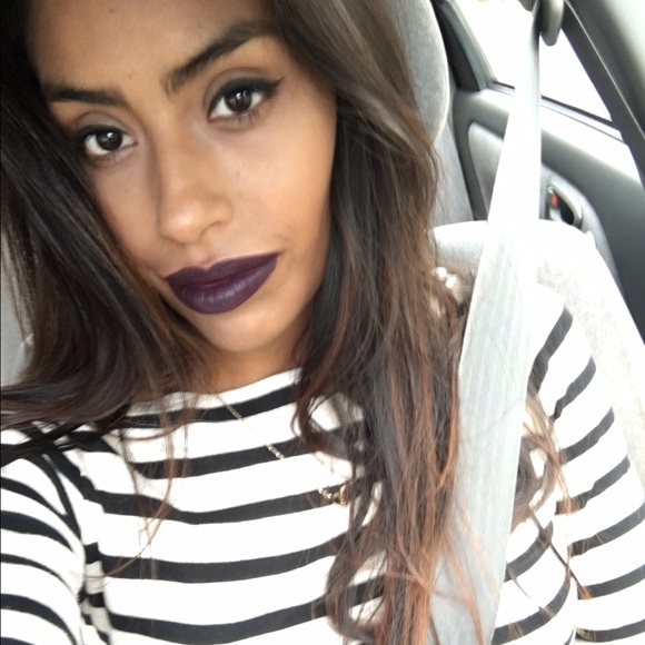 Meet your Posher, Ana - Picture 2 of 3