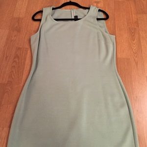 St. John brand mint sleeveless dress