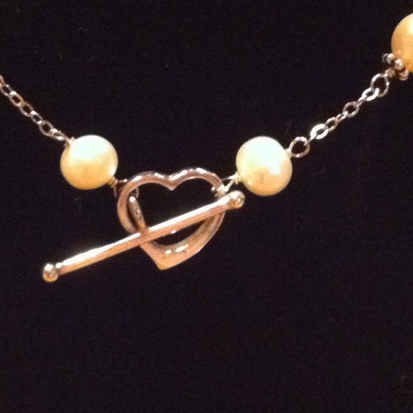 🤍 16" Cultured Fresh Water Pearl🤍Necklace - Picture 2 of 2