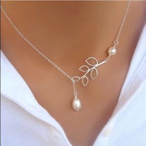 Pearl Leaf Necklace