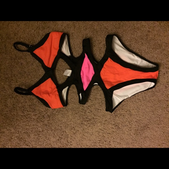 Bathing suit