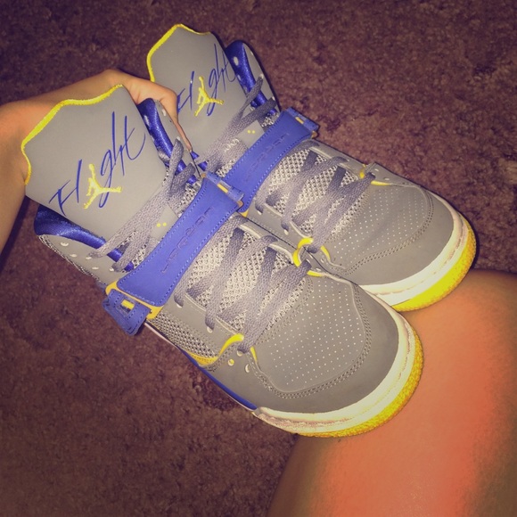 Jordan's (Flight)