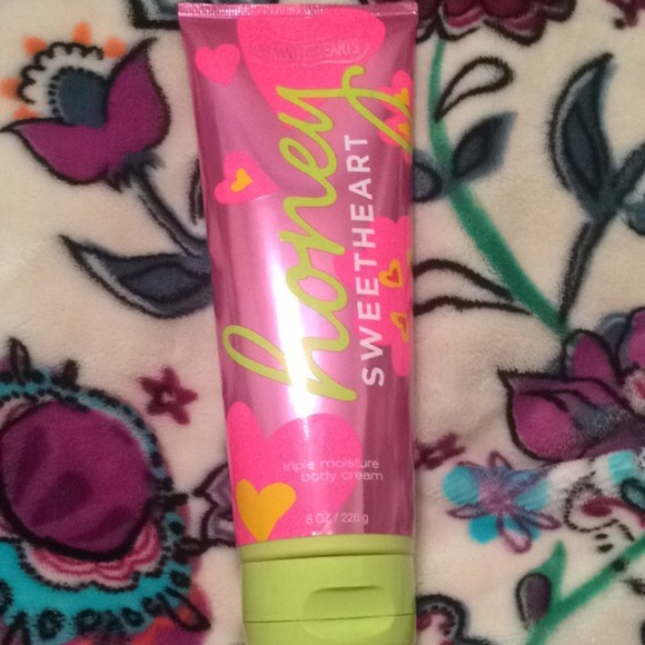 Bath and body works honey sweetheart lotion
