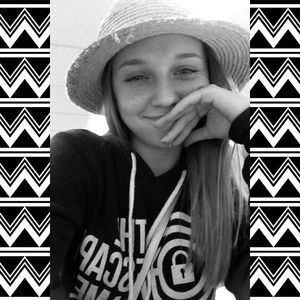 Meet your Posher, Mckenzie