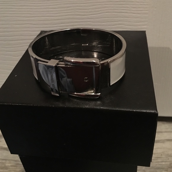 Michael kors bracelet