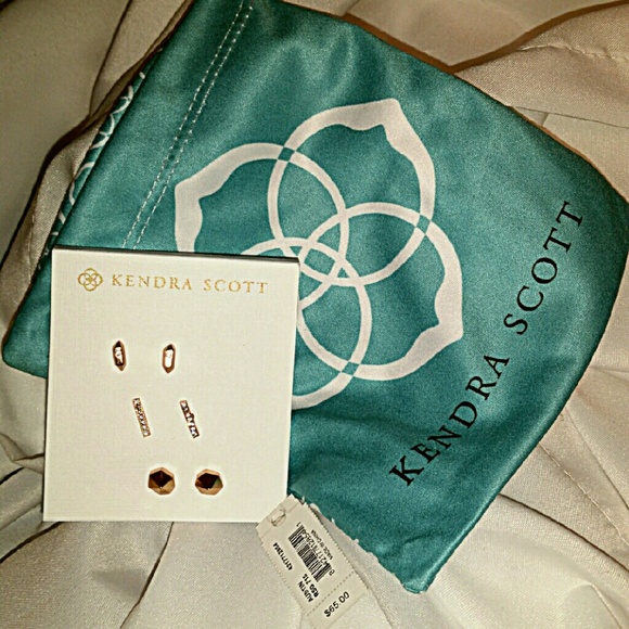 Kendra Scott Earrings