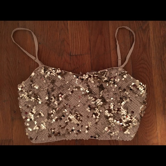 Sequins crop top