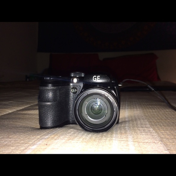 GE camera - Picture 2 of 4