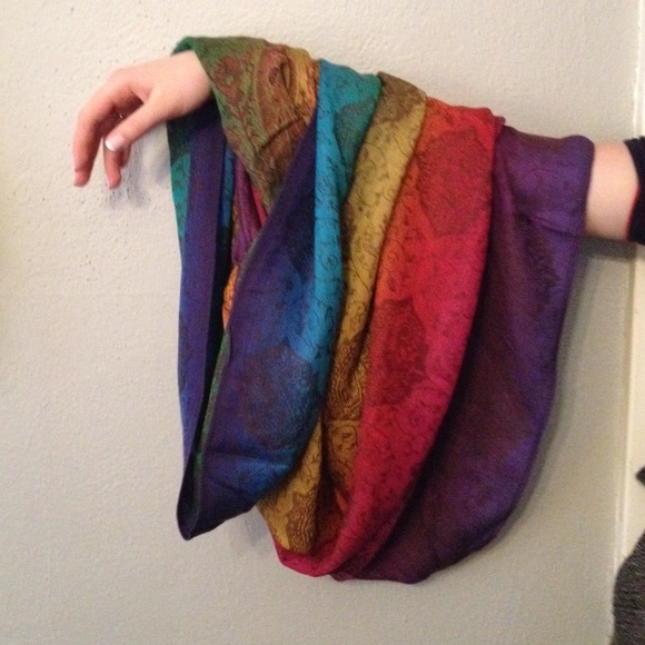 Women's Colorful Cashmere Infinity Scarf