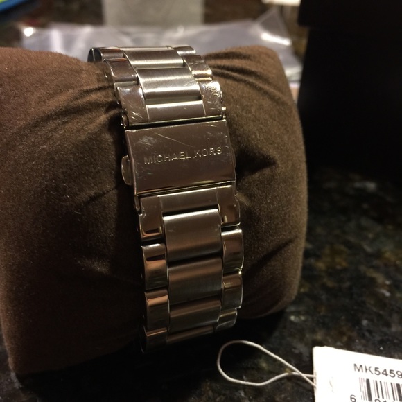 Michael Kors ladies watch with chronograph - Picture 3 of 4