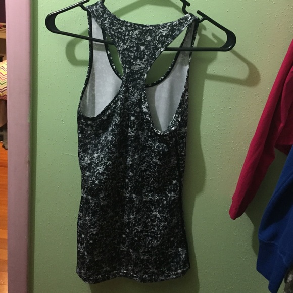 Athletic tank top - Picture 2 of 4