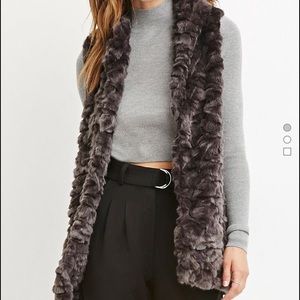 LAST CHANCE Winter Trend ❄️ Fur Vest