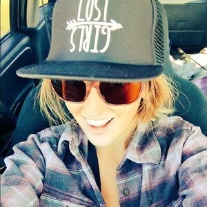 Meet your Posher, Sam