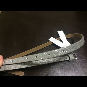 Loft Grey/Silvee Skinny Belt