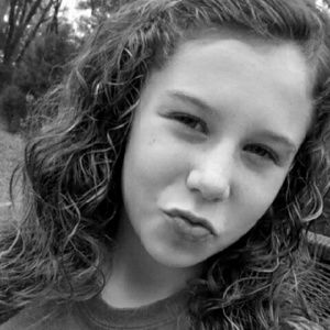 Meet your Posher, Kaitlyn