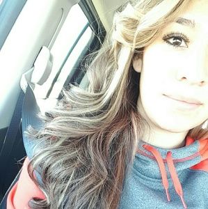 Meet your Posher, Solmayra