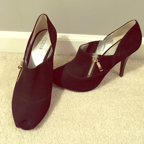 Guess Heeled Black Booties